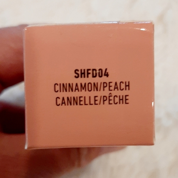 NWT! NYX cinnamon peach sculpt and highlight - Picture 6 of 6